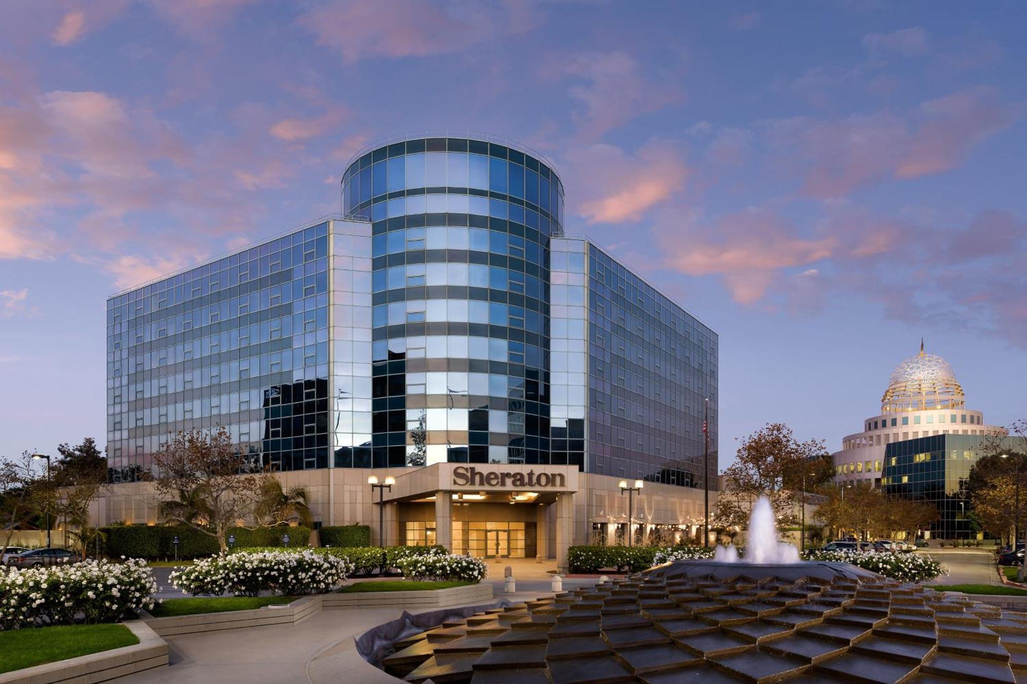 Sheraton Cerritos Otel Buena Park Dış mekan fotoğraf